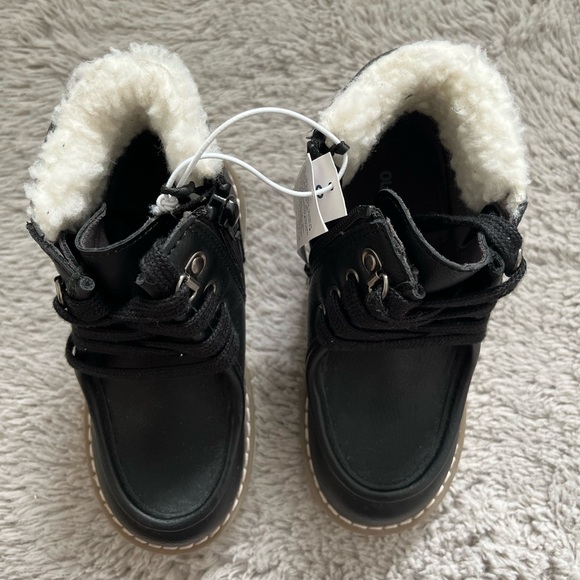 Faux-Leather| Toddler | Sherpa-Lined | Boots - Picture 3 of 9
